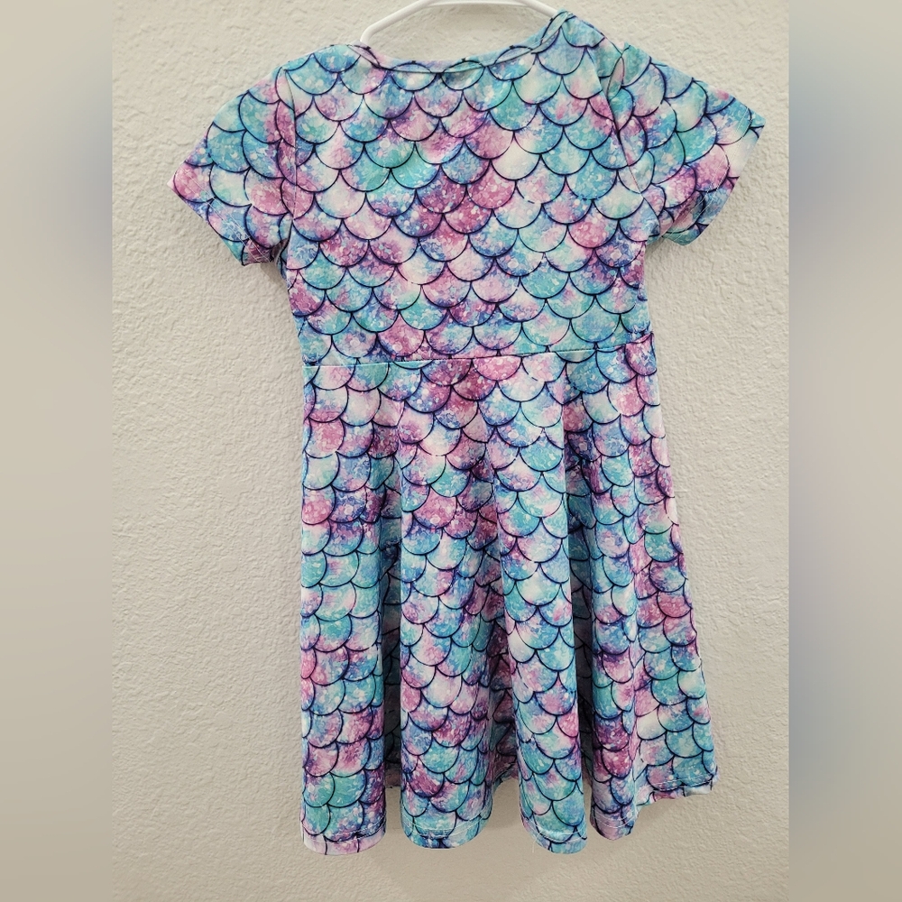 Kids Colorful Mermaid Scale Kids Dress Size Large - Picture 5 of 5